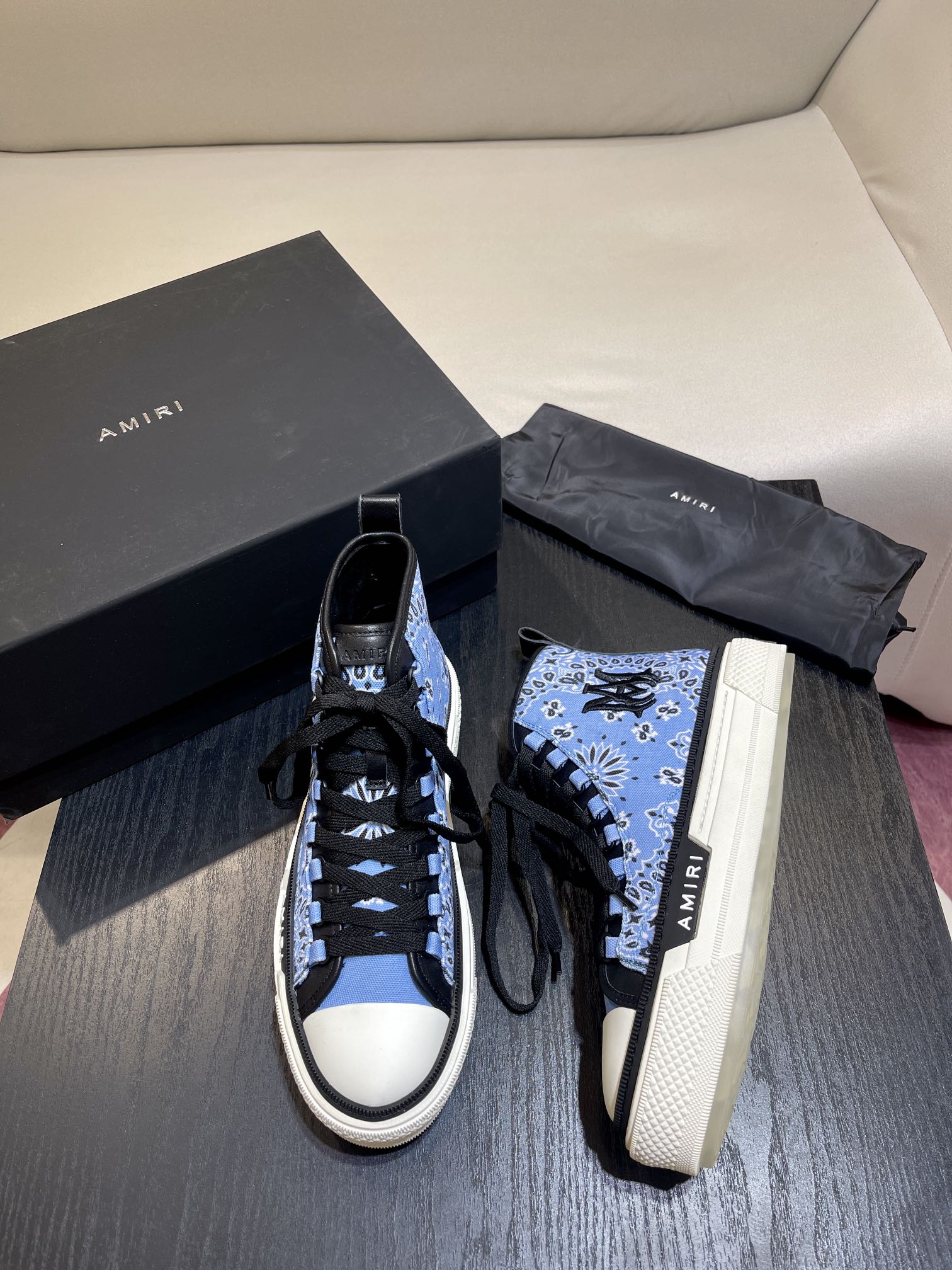 Men's Amiri Canvas and Leather Stars Court High Top Sneakers Shoes