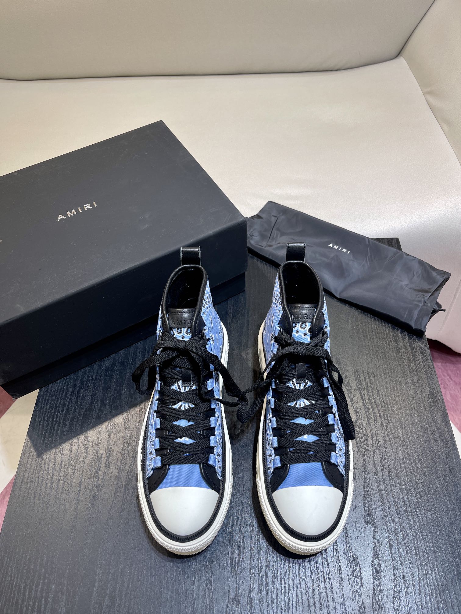 Men's Amiri Canvas and Leather Stars Court High Top Sneakers Shoes