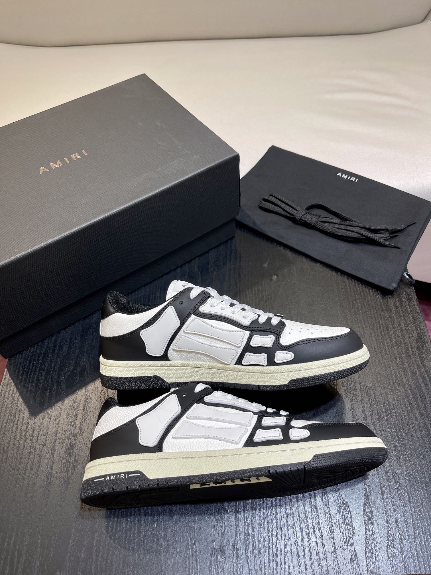 Amiri Leather Low-Top Fashion Sneakers - Casual Sports Shoes